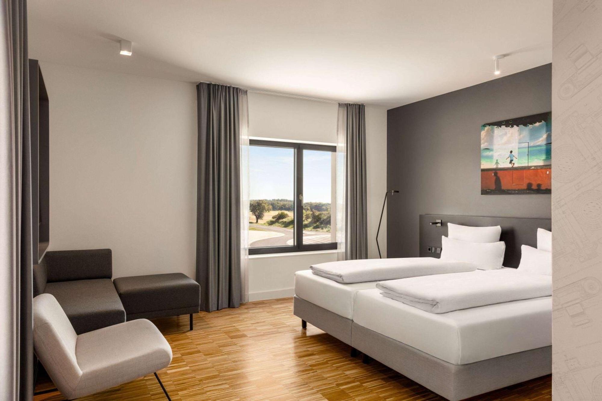 Vienna House By Wyndham Ernst Leitz Wetzlar Hotel Екстериор снимка